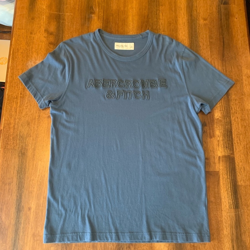 Abercrombie & Fitch Tee Large Steel Blue Short Sleeve Tee Casual Soft Embroidery